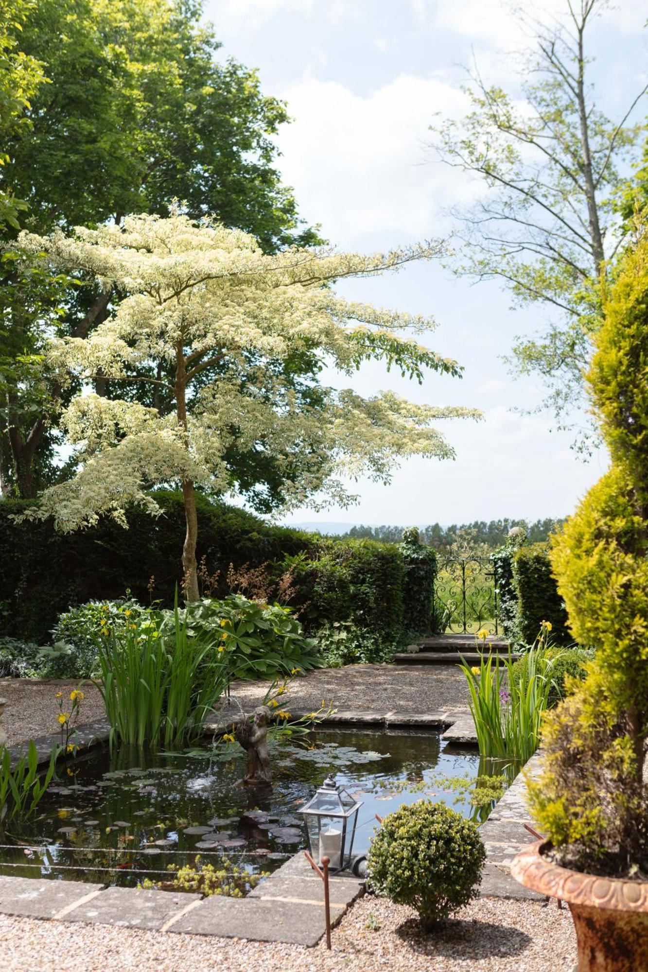 Nest Stay By The Butler Collection Pulborough Exterior photo